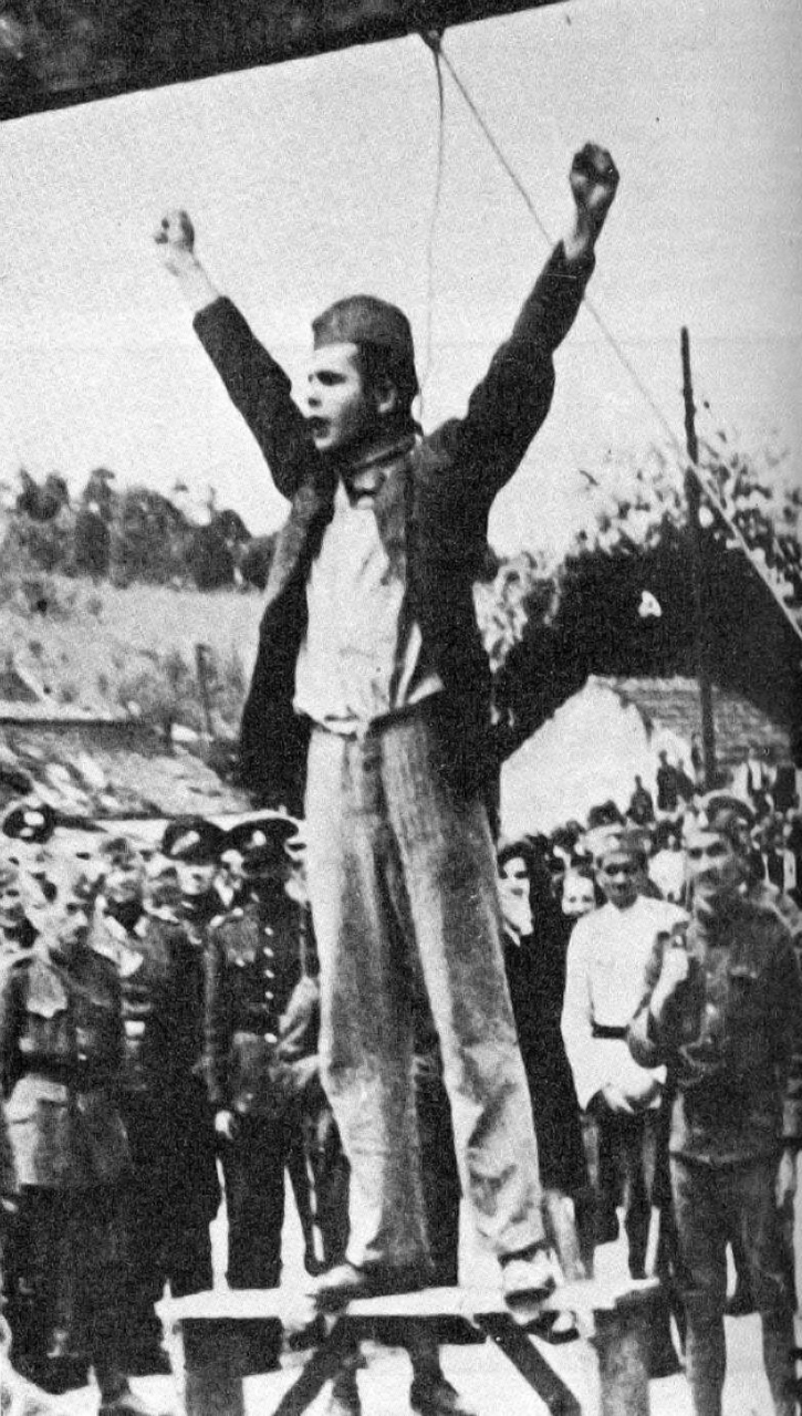 Югославский партизан, народный герой Югославии Степан Филипович во время своей казни